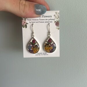 RESIN EARRINGS W DRIED FLOWERS *FOLKLORE/EVERMORE ERA*